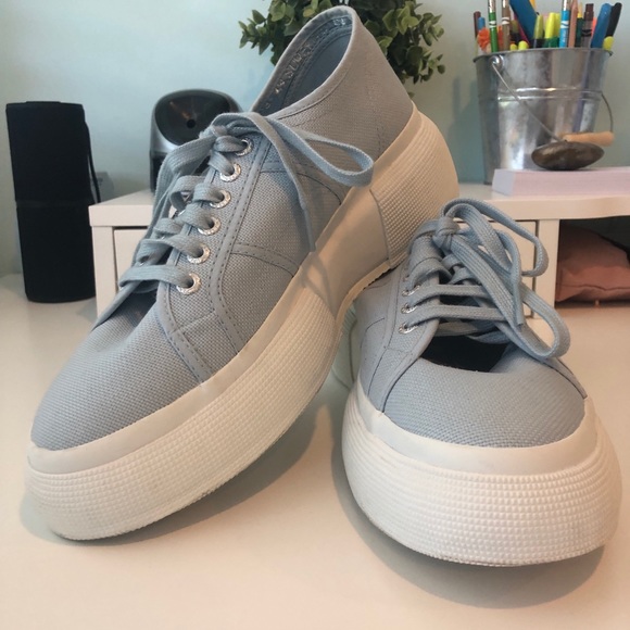 light blue platform supergas